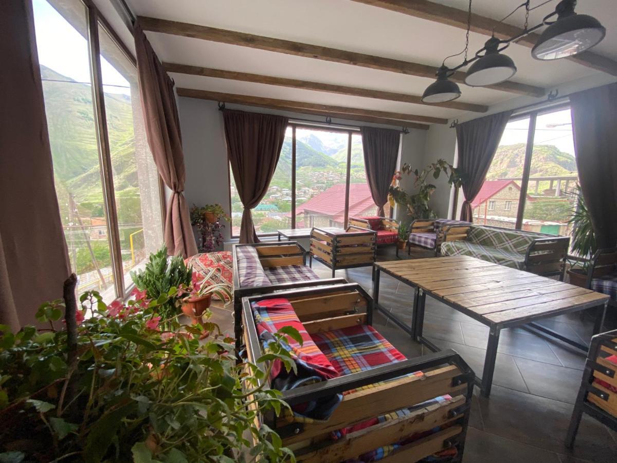 Veranda Guesthouse Stepantsminda Exterior foto